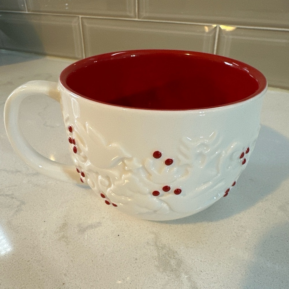 Rare 2008 Starbucks Christmas‎ Relief Mug